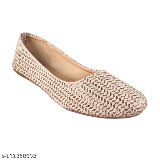 Synthetic leather elite ballerinas, solid-colored women's belly slip-ons from India