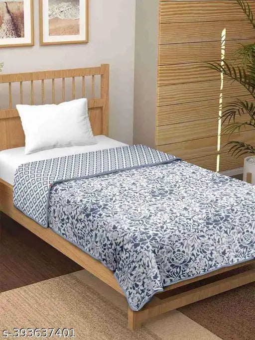 Floral print, 3-layer Mulmul feel pure cotton reversible single bed dohar quilt/blanket. High-quality Jaipuri hand block printed, ideal for AC rooms or mild winters. Cozy bedroom decor