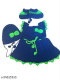 Modern wool sleeveless sweater set for baby girls, high quality crotchet product for winter. Solid design in three sizes: 0-6 Months, 6-12 Months, 12-18 Months. Made in India