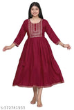 Maroon rayon three-quarter sleeve kurta, solid, size S (bust 36in), Indian traditional clothing