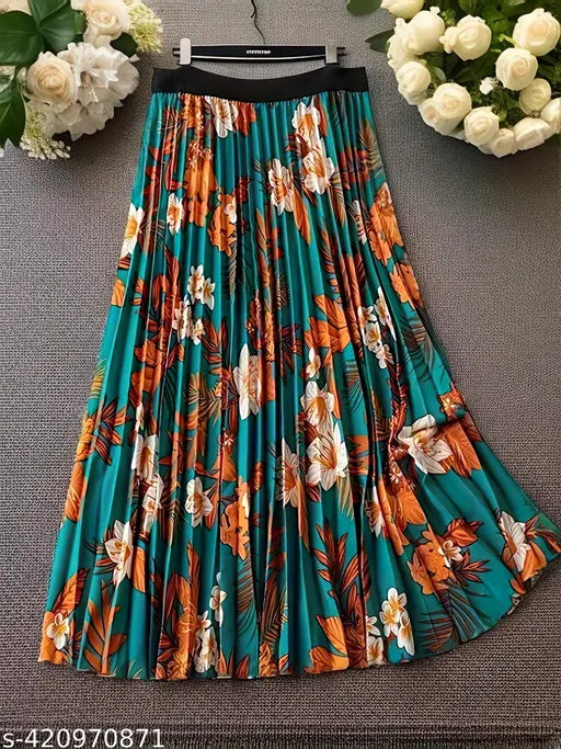 Floral print crepe skirt with elastic waist and pleats, perfect for spring and summer casual elegance