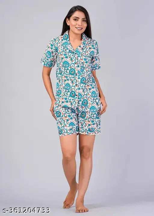 Floral pattern cotton night dress for women, short-sleeved shirt and shorts, printed print, size M/XXL (M: bust 11in, length 11in; XXL: bust 14in, length 14in), origin India