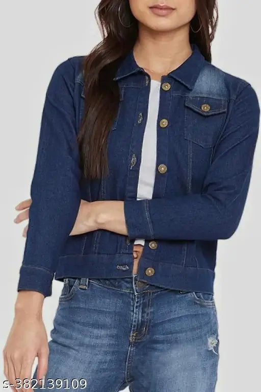 Denim jacket with snap button closure, blue wash, long sleeves
