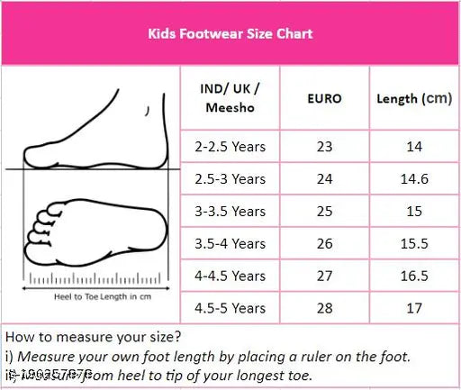 Tan casual shoe with black laces, suitable for kids, EURO size 43 - length 27.5 cm