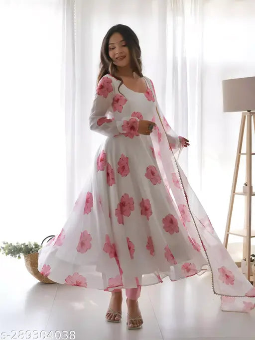 White, pink floral embroidered kurta set with long sleeves