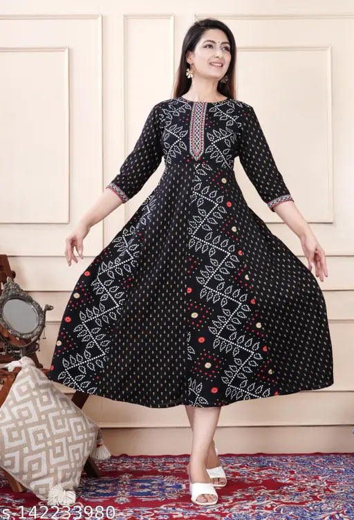 Rayon printed Anarkali Kurta, three-quarter sleeve women's kurti, stylish Indian fashion on mannequin