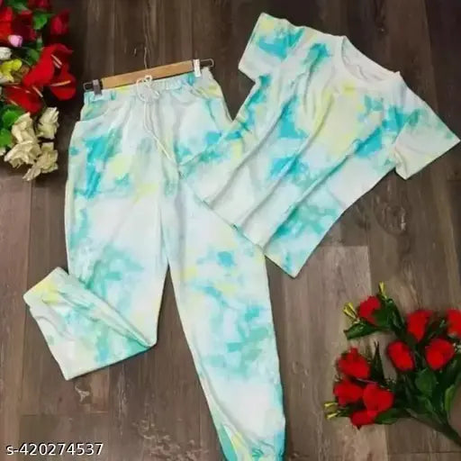 Multi-colored tie-dye cotton blend nightdress & nightsuit set for women, vibrant design with short sleeves