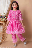 Girls printed rayon Naira set, A-line pyjamas for summer wear, 9-10 years girls clothing pack of 1