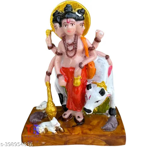Antique marble finish Shri Dattatrey statue, 35 inch. Elegant spiritual idol for living space or puja mandir room, ideal as a gift or decor. Made of durable polyresin with long-lasting colors from India