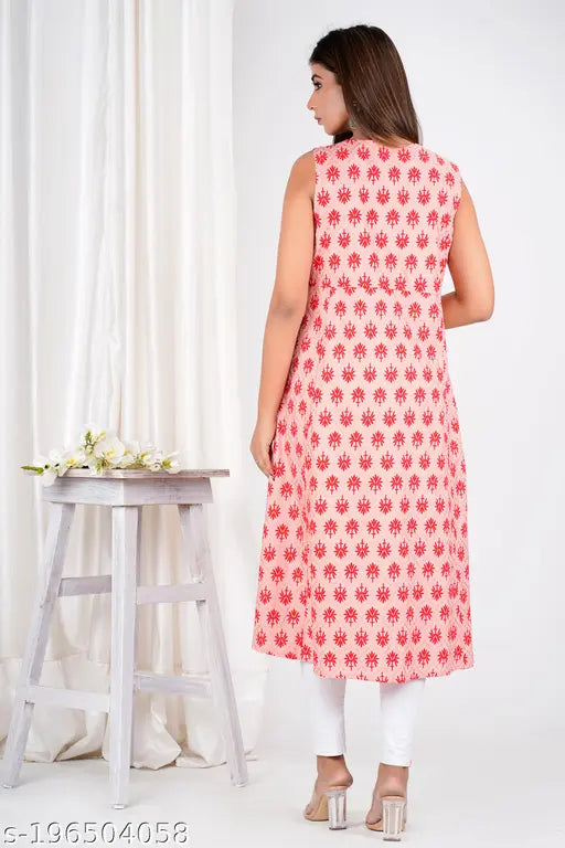 Sleeveless Anarkali kameez with floral pattern and straight cut