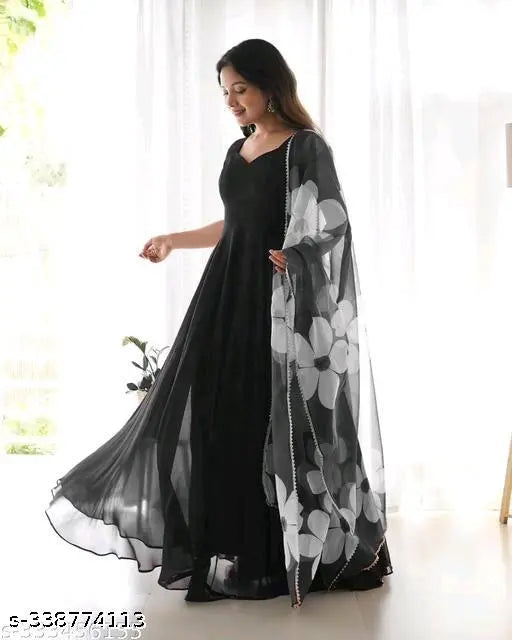 Georgette beautiful flowers printed kurti, three-quarter sleeves, attractive Indian fashion on mannequin