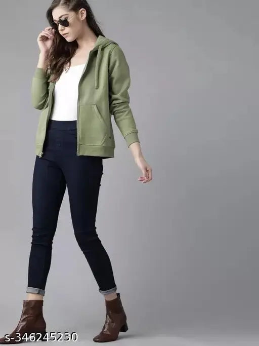 Fleece women's solid hooded sweatshirt, long sleeves, zip closure - Made in India