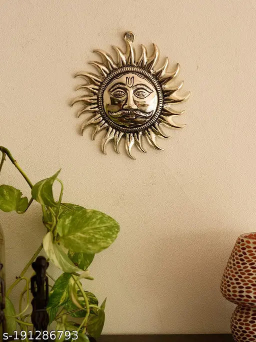 Sun Face Wall Hanging, Sun Idol Face for Positivity at Home & Office Golden Color, Sun Face Wall Hanging Idols for Puja Sun Mask rishing Sun face (Diameter - 16 cm, Golden) ASHTADHATU Surya Sun SOORYA SOORAJ Suraj DEV DEVTA Wall Hanging Statue Idol GOD