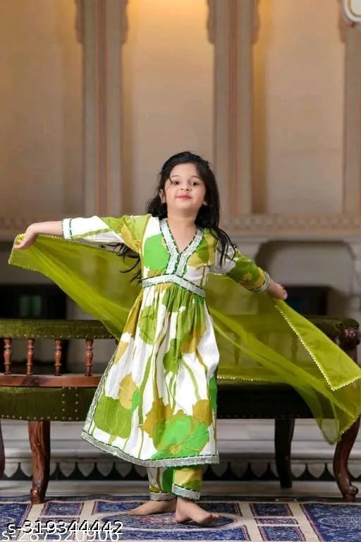 Girls rayon printed kurta suit set, A-line top with dupatta and harem pants, 9-10 years size, Indian fashion