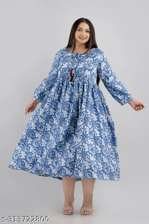 Blue and white patterned kameez for women's, with long sleeves and a v-neck design