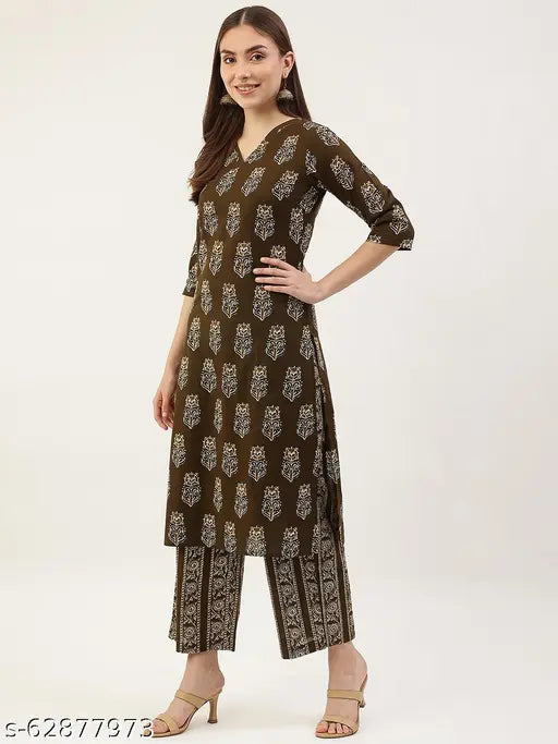 Fiorra Women's Mahendi Green Cotton Kurta with Palazzo Pant - 60*60 cotton, stylish floral print, suitable for casual and festive occasions, calf-length kurta with V-neck and three-quarter sleeves. Country of origin: India