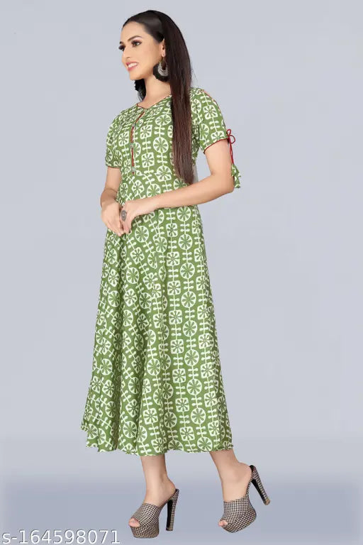 Magic Slub Cotton printed sweetheart neck gown kurti, short sleeved Indian fashion on mannequin