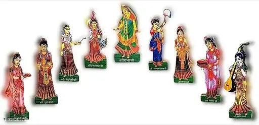 Gold-plated Brij Sugandha Laddu Gopal ASHT Sakhi Set with Radha Rani for Pooja Decoration, 4 inch metal figures