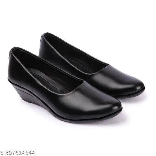 Synthetic ballerina shoes for women office wear, comfortable and versatile style in various sizes, made in India