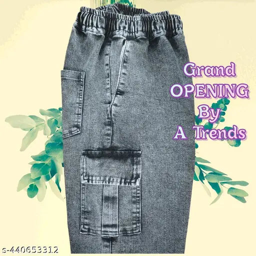 Black casual jogger jeans, relaxed fit, zip front