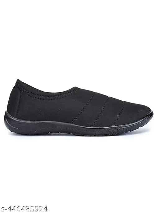 Black canvas women's slip-on shoes with PVC sole, solid pattern from India (IND-8 - foot length size: 27cm)