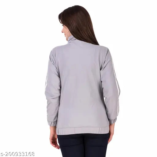 Polyester long-sleeve winter jacket for women & girls, solid pattern, trendy and fashionable, India origin