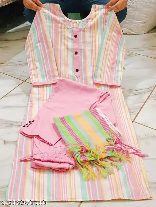 Striped three-quarter sleeve cotton kurti A Live kurti Women, lightweight and breathable for Indian fashion. Available in sizes M, L, XL, XXL, XXXL (Bust sizes: 36in, 38in, 40in, 42in, 44in, 46in). Made in India