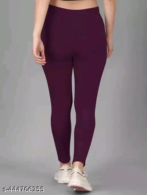 Grey Lycra activewear leggings for women's gym and yoga activities, India-made, skin fit with one side pocket