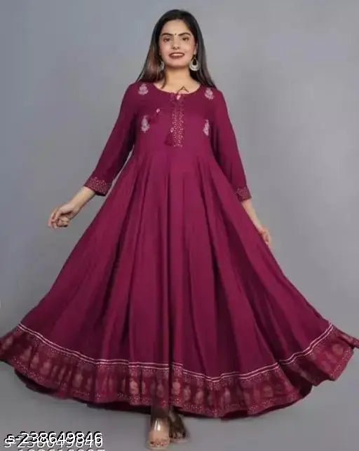 Rayon wine border shivay handicrafts, printed combo three-quarter sleeve blouse on hangar