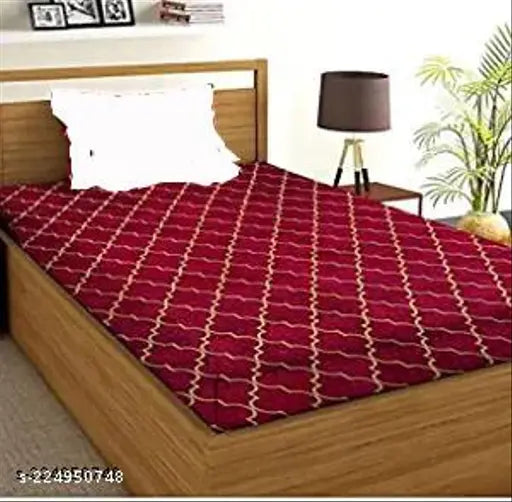Microfiber single top sheet, checked pattern, summer-ready flat sheet for adult use (144 thread count, no pillow cover), India origin