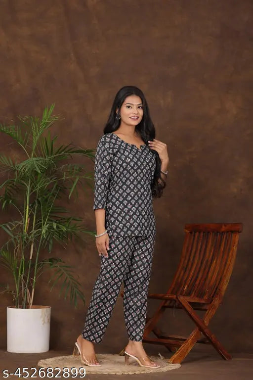 Women's rayon nightsuit set with printed pattern, three-quarter sleeves, India-made quality pyjamas for XS to XXL sizes
