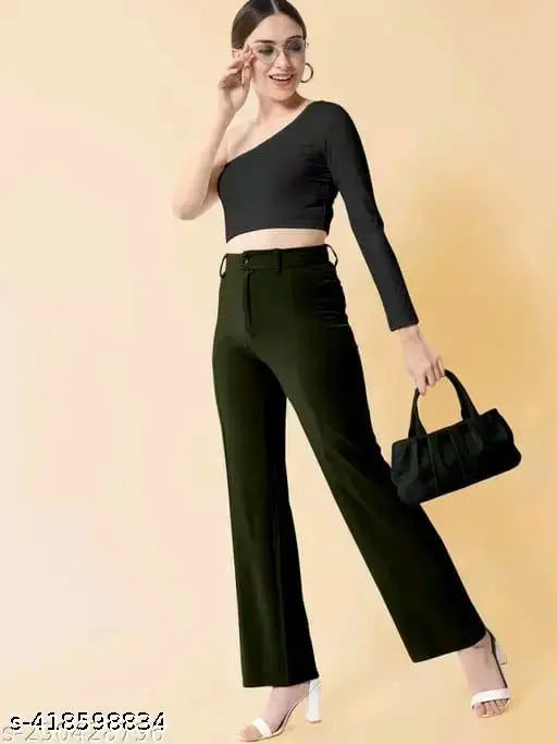 Black high-waisted trousers with cuffed ankles