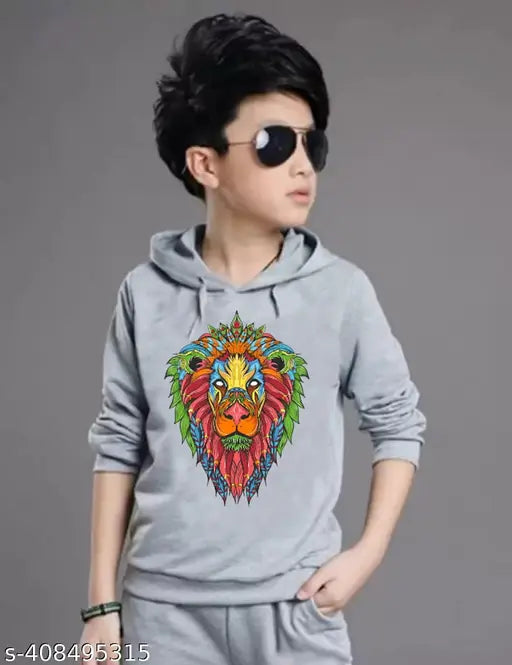 KIDS/BOYS REGULAR FITTED HOODED NECK FULL SLEEVES GRAPHIC PRINT PARIS PRINT COTTON BLEND PRINTED T SHIRT