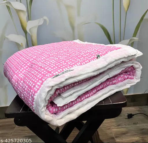 Redwhite reversible kids quilt, designer cotton for children's beds (Crib, Single), 40x60in, made in India