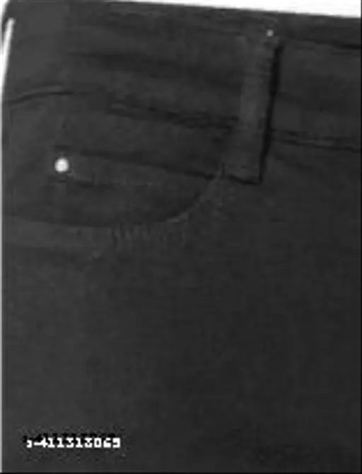 Black men's slim fit denim jeans