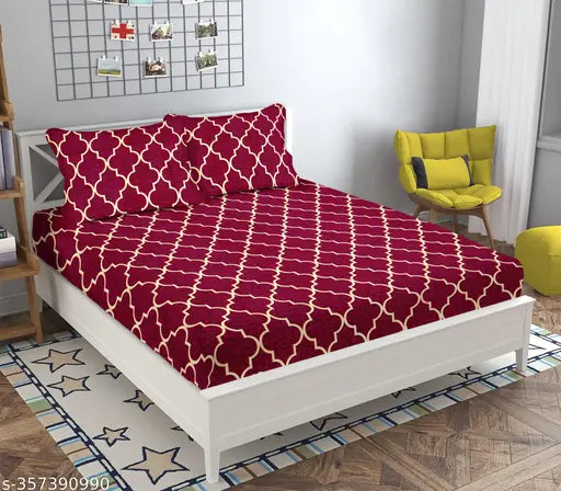 Summer-ready polycotton checkered flat bedsheets with 2 pillow covers, ideal for the living room or bedroom