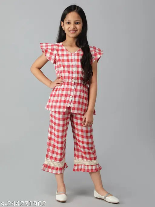 Kids checks printed cotton top and pant set, 3-4 years old casual clothing for kids in India