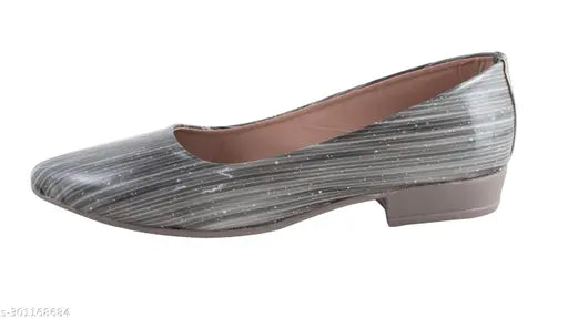 Black synthetic colorblocked mule shoes for women, attractive and trendy with slip-on design