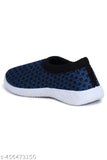 Comfortable textile bellies for women and girls in printed ballerina style, ideal for parties or outdoors. Slip-on design, sizes: IND-5, IND-6, IND-7, IND-8. Made in India