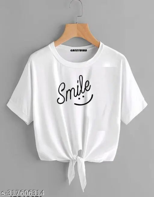 White cotton blend short-sleeve girls t-shirt featuring a smiling print, made in India