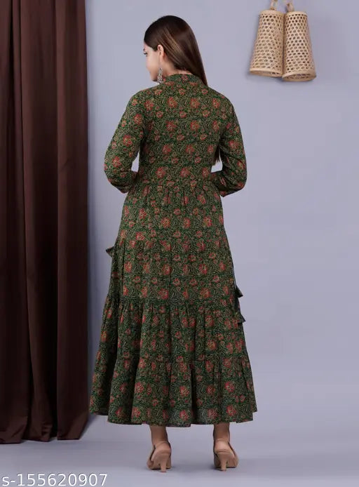 Black cotton cambric three-quarter sleeve kurti with floral print, Indian handcrafted fashion