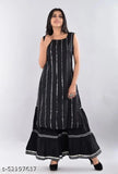 Women's long black and white kameez with side pockets