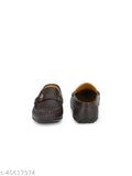 Black tusky loafer shoe for boys