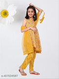 Cotton printed A-line Srug Kurta with dupatta set for girls, knee-length trousers and sleeveless, 4-5 years - India