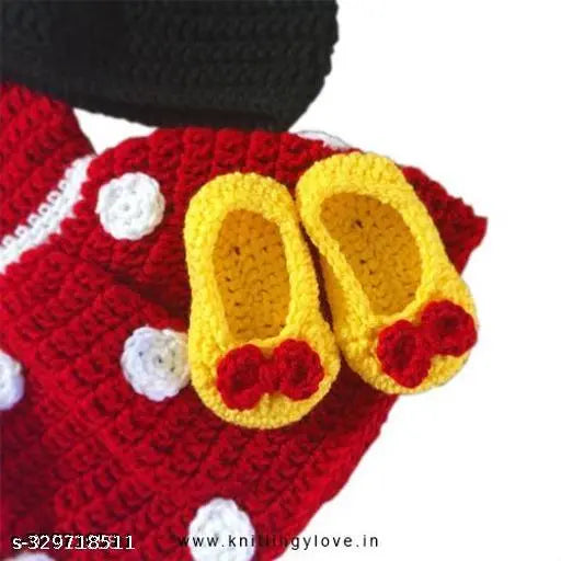 Red woolen baby dress with self-design net pattern, short sleeves. Country of origin: India