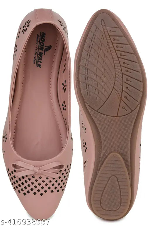 Synthetic pink jooti women's flat sandals, popular belly shoes for daily wear in various sizes (IND-4 to IND-8), originating from India