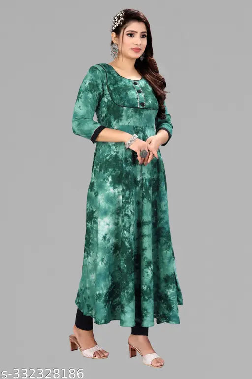 Long green anarkali kameez, full ghera style, Dori patched design