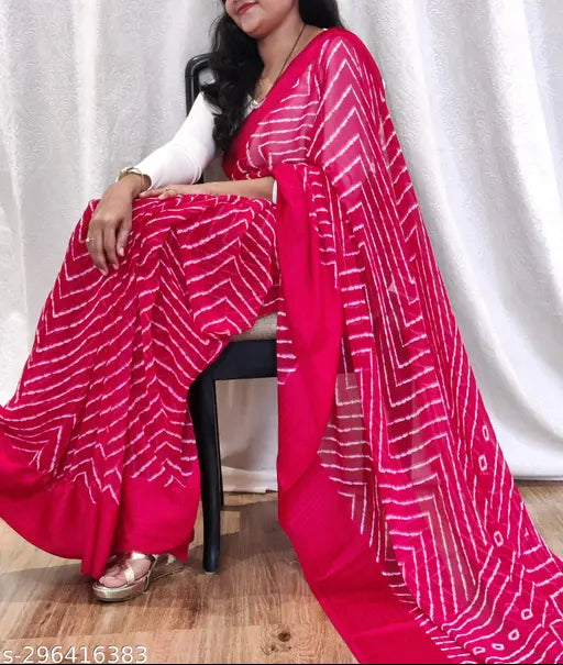 Red padded saree with geometric design
