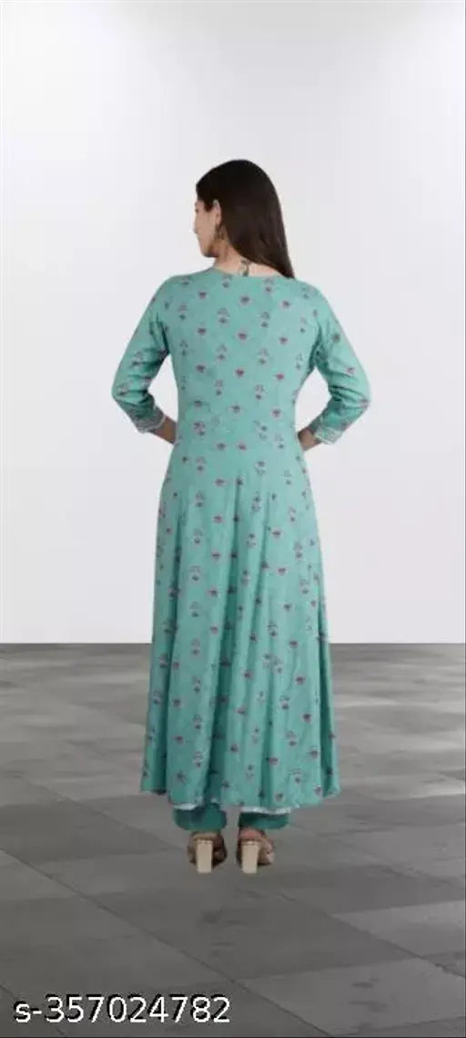 Rayon and Georgette printed floral aline kurta with dupatta and pants, three-quarter sleeves, Indian origin