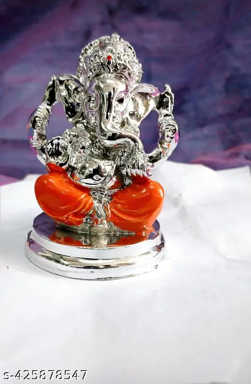 Handcrafted Indian Ganesh statue, 5cm tall, 3cm wide and 3cm long, perfect for religious art, home decor, or office/car accessories